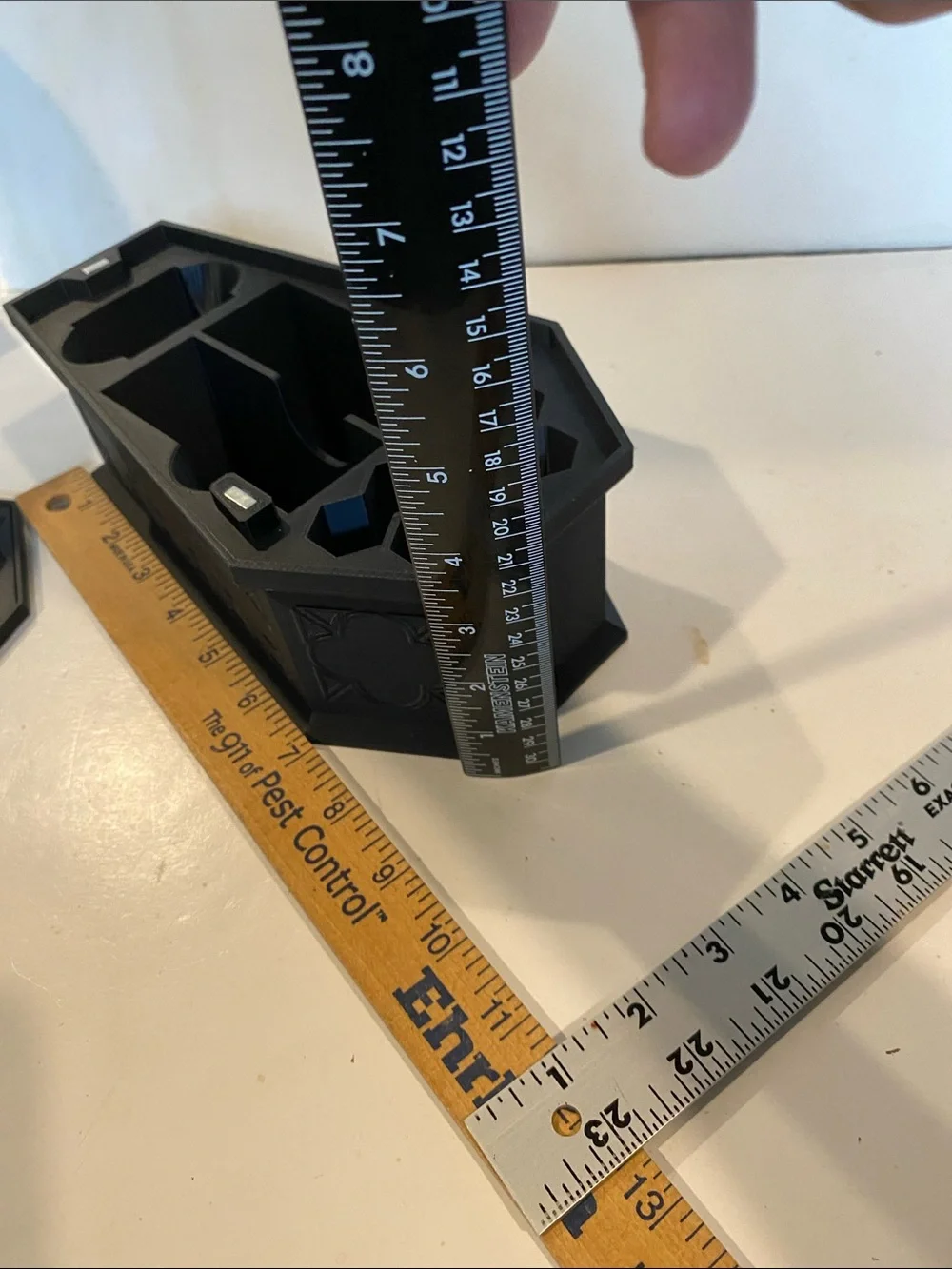 NWOT Coffin-Shaped Commander Deck Box